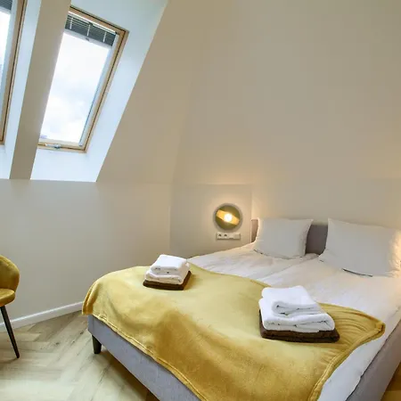 Hotel Mimoza *